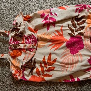 Floral Print Sleeveless Top